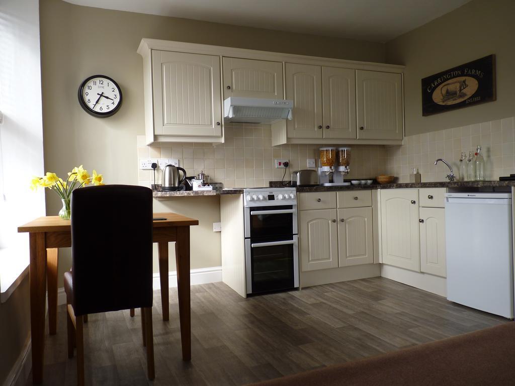 Apartamento Town View Alston Habitación foto