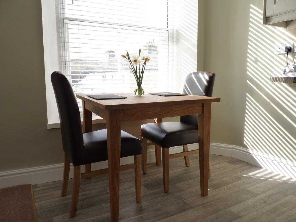 Apartamento Town View Alston Habitación foto